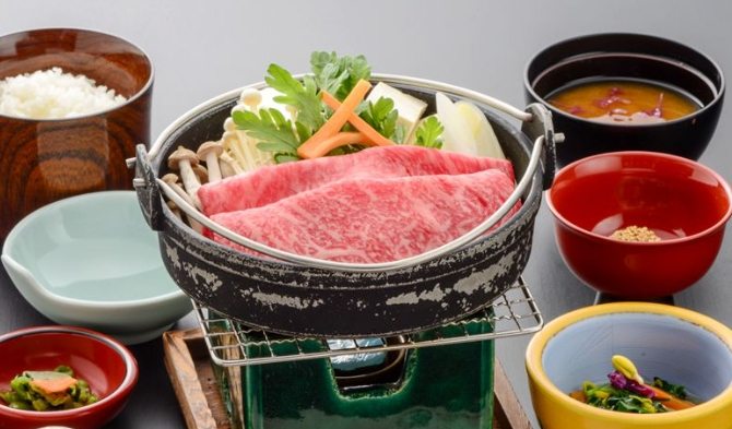 日本銀山溫泉交通